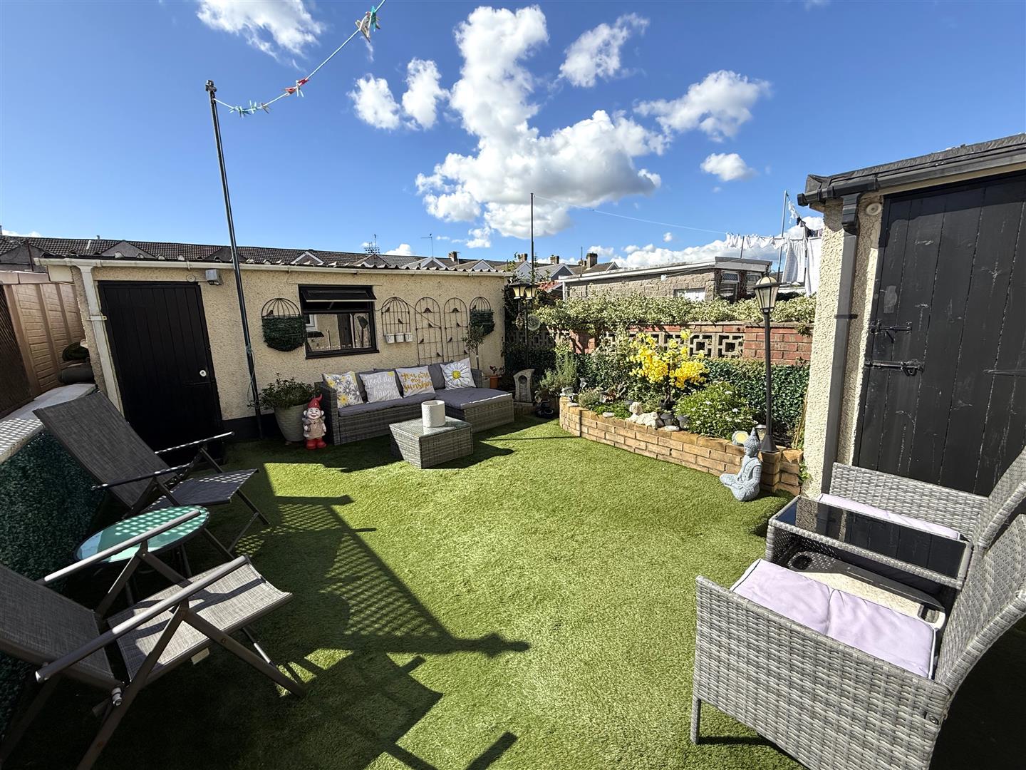 Leonard Street, Neath, SA11 3HW